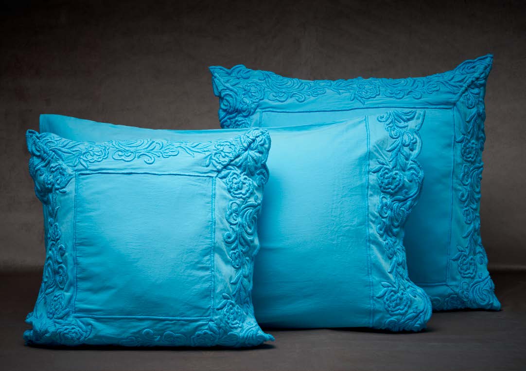 Dune Merveille-Mastro_Raphael-light-blue-pillowcases